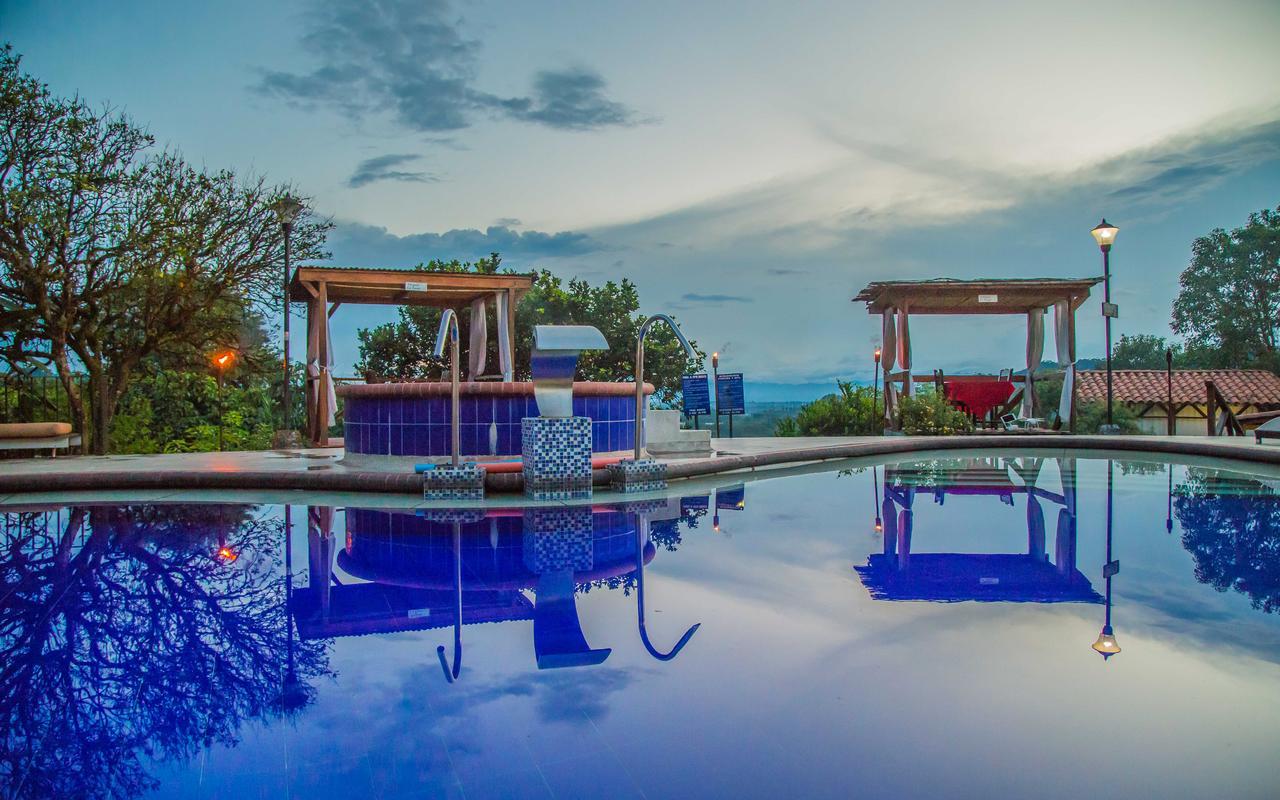 פריירה Hotel Spa La Colina מראה חיצוני תמונה